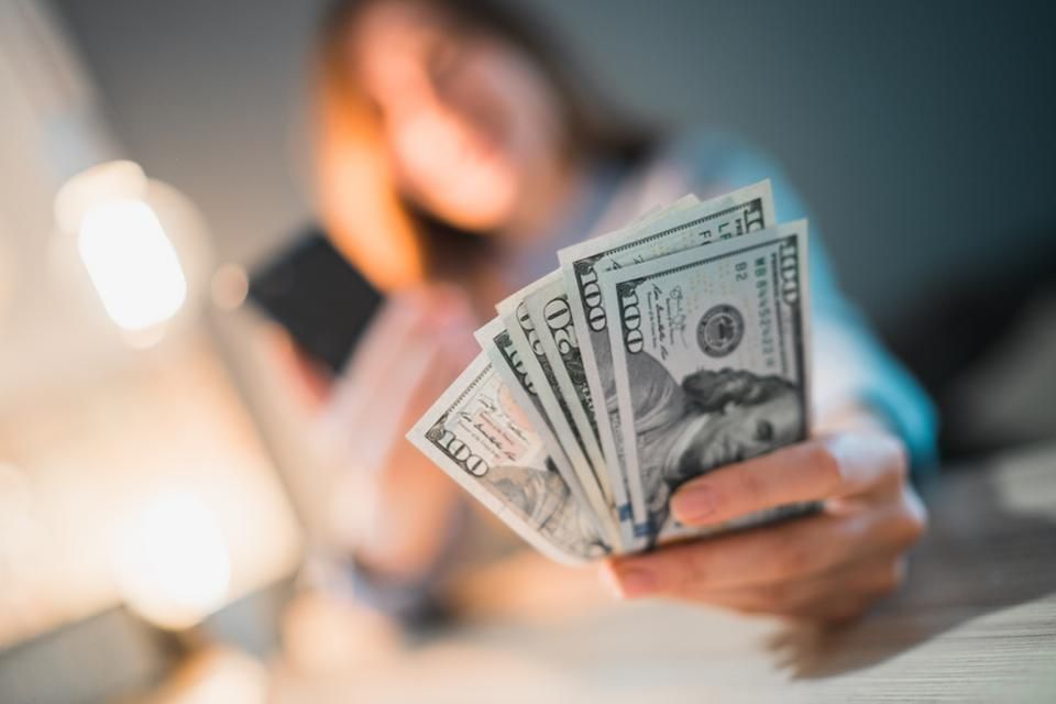 Are you broke? Are you out of options on how you can make money? You can ask people for money online. These 30 places you can make money online may be a lifesaver.